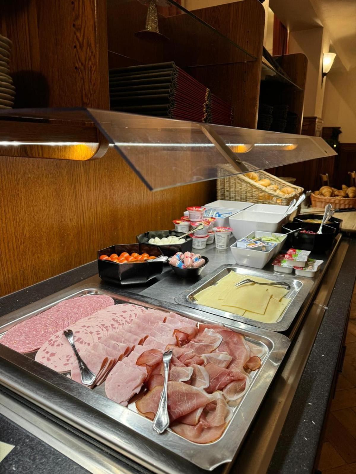 Horchem Hotel-Restaurant-Cafe-Bar Моншау Екстер'єр фото