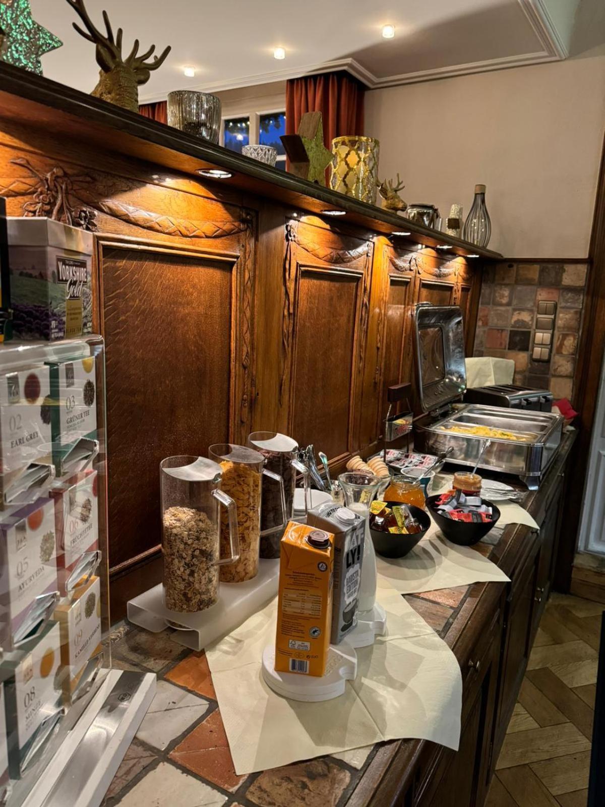 Horchem Hotel-Restaurant-Cafe-Bar Моншау Екстер'єр фото